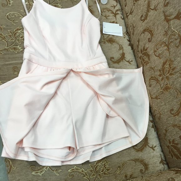 Alyce Paris Pants - NWT Alyce Kalani Hilliker Blush Romper POCKETS